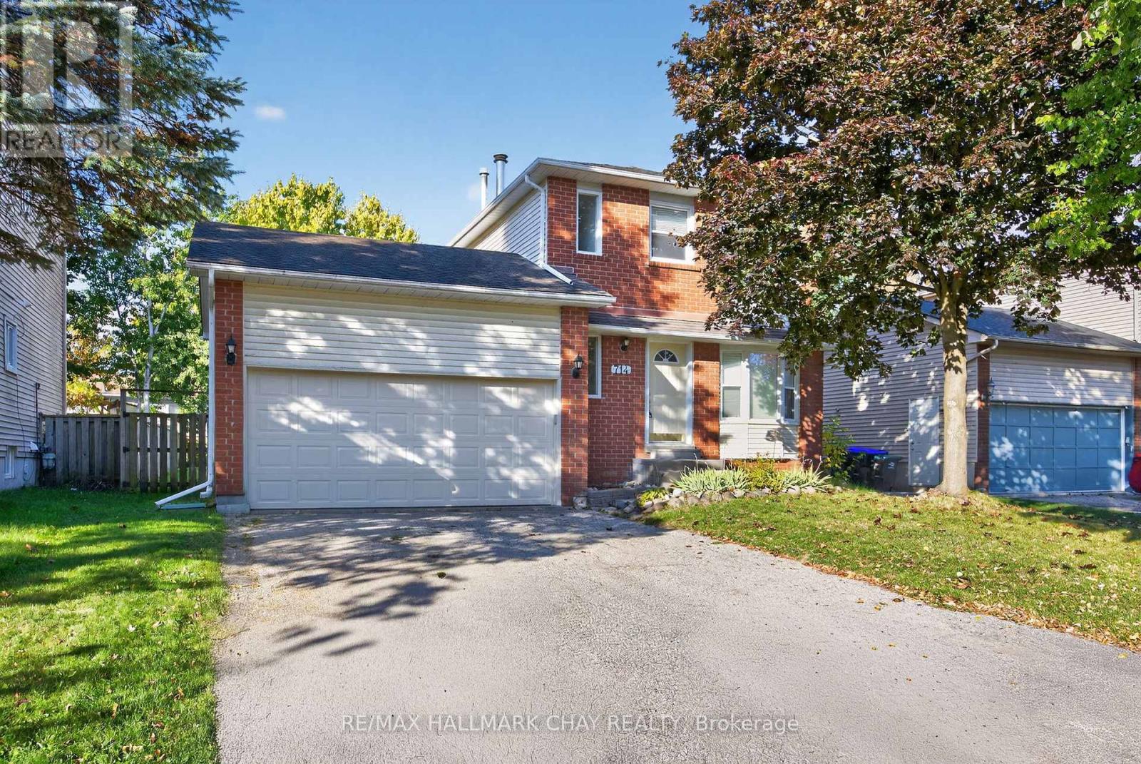 714 CANDARAS STREET, Innisfil, Ontario