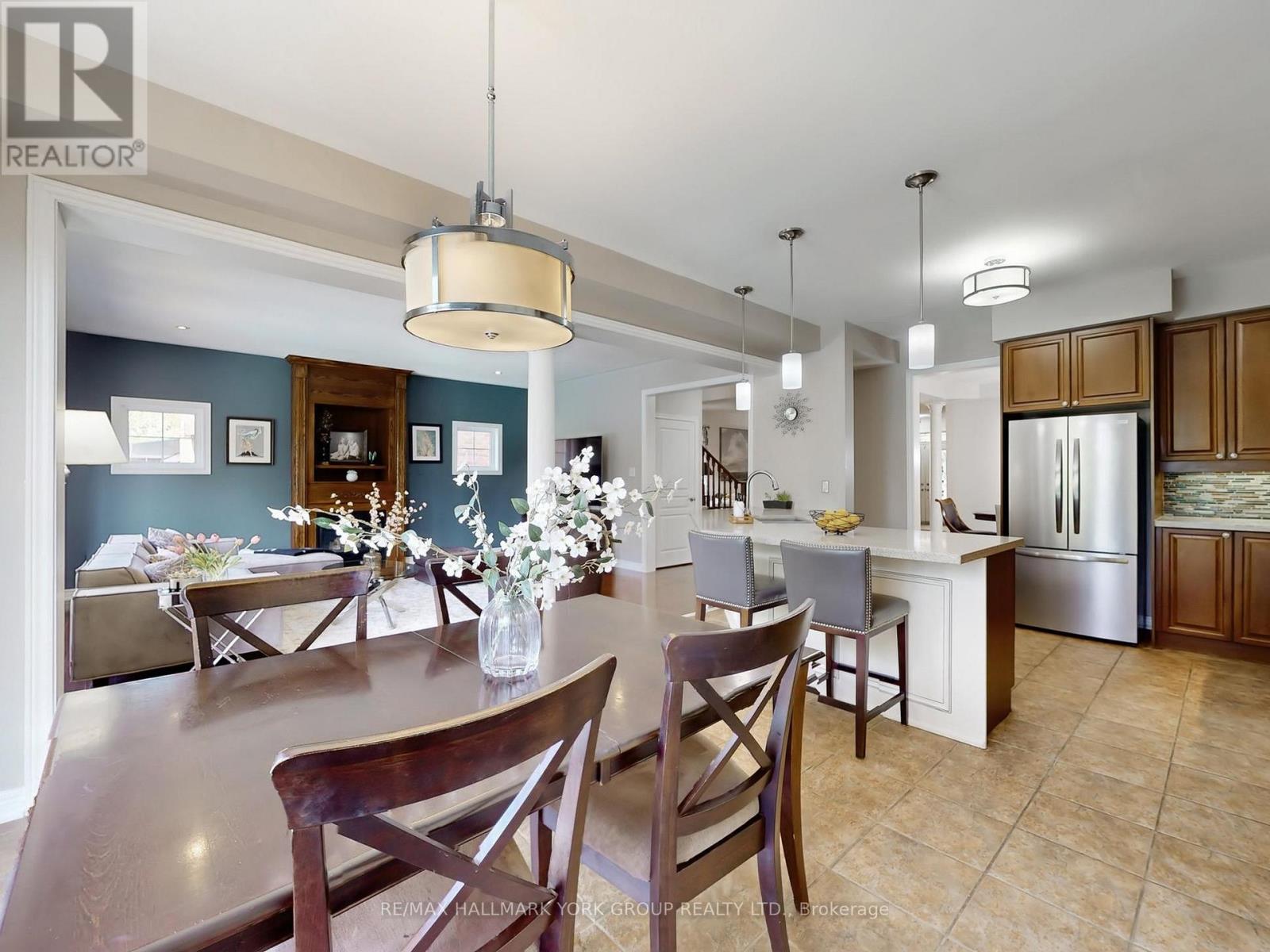 254 Tower Hill Road, Richmond Hill, Ontario  L4E 4K8 - Photo 16 - N12467094