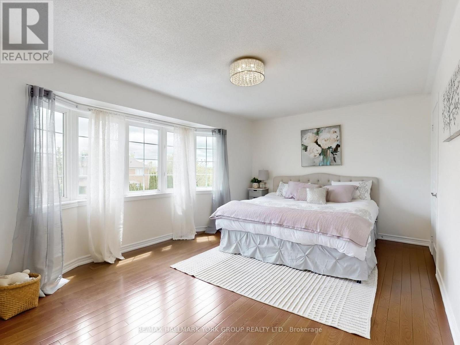254 Tower Hill Road, Richmond Hill, Ontario  L4E 4K8 - Photo 29 - N12467094