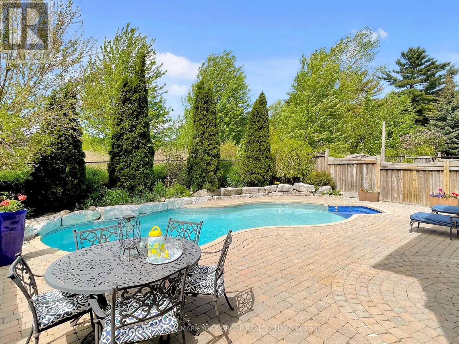 254 Tower Hill Road, Richmond Hill, Ontario  L4E 4K8 - Photo 41 - N12467094