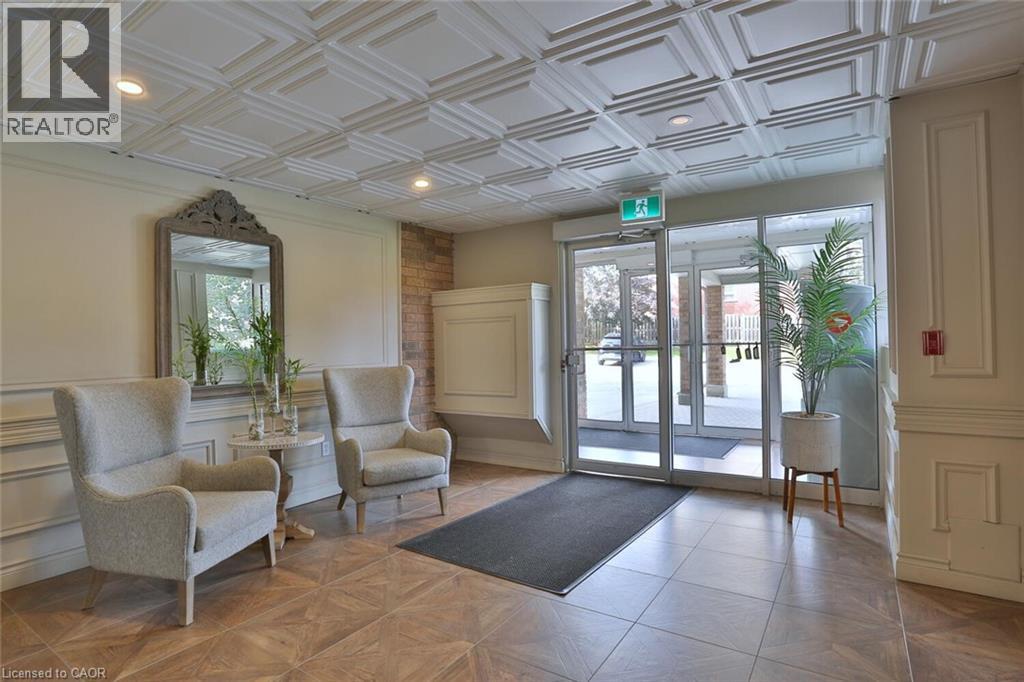 345 Briarmeadow Drive Unit# 206, Kitchener, Ontario  N2A 4J6 - Photo 5 - 40779287