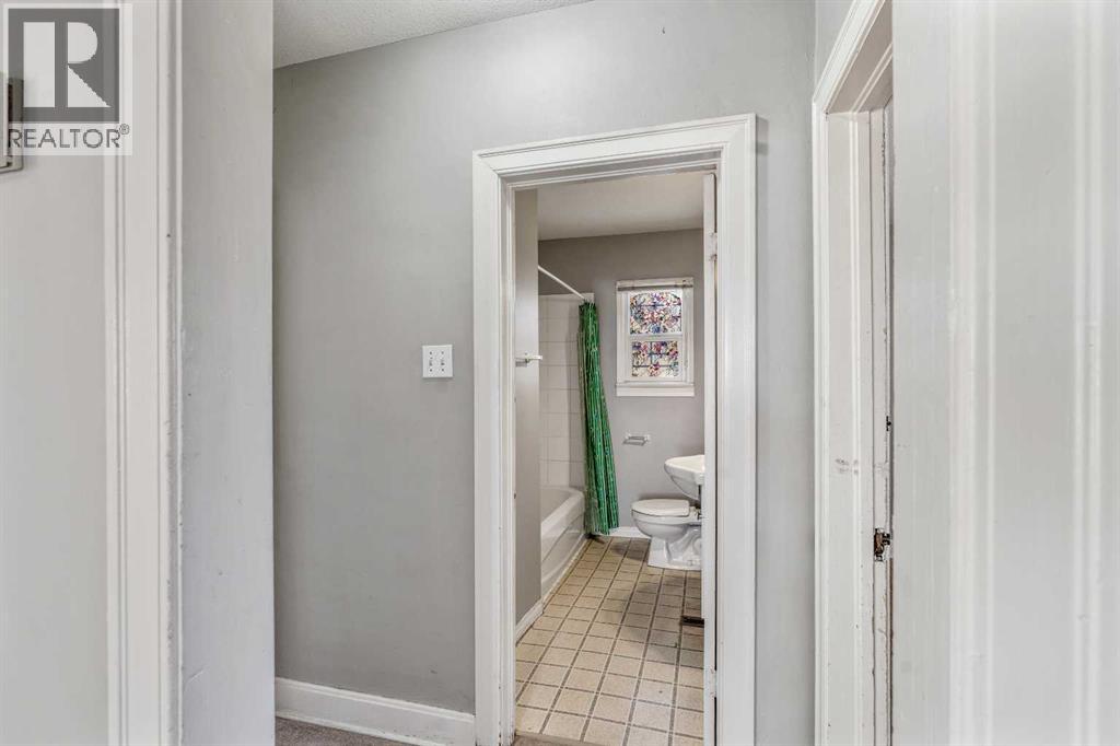 1217 9 Avenue S, Lethbridge, Alberta  T1J 1V3 - Photo 12 - A2264065