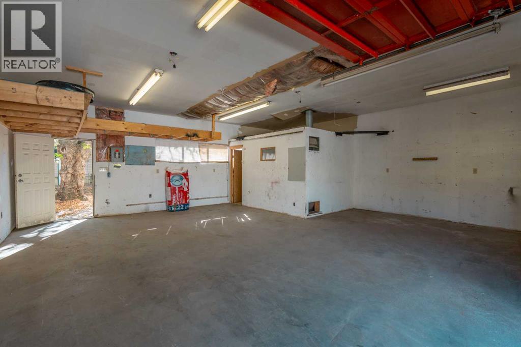1217 9 Avenue S, Lethbridge, Alberta  T1J 1V3 - Photo 34 - A2264065