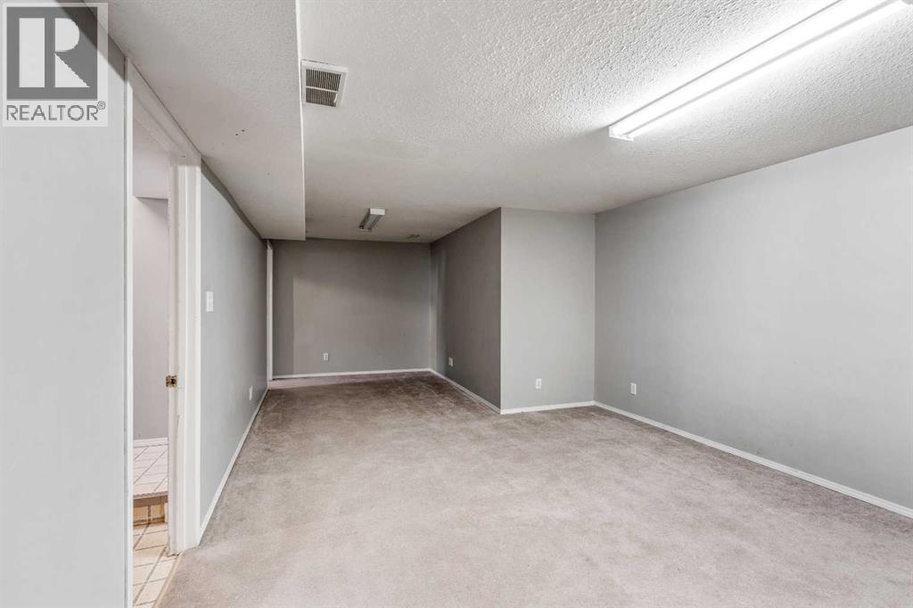 1217 9 Avenue S, Lethbridge, Alberta  T1J 1V3 - Photo 23 - A2264065