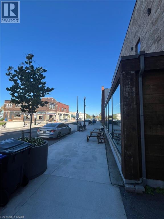 35 Jarvis Street Unit# 202, Fort Erie, Ontario  L2A 2S3 - Photo 2 - 40779528