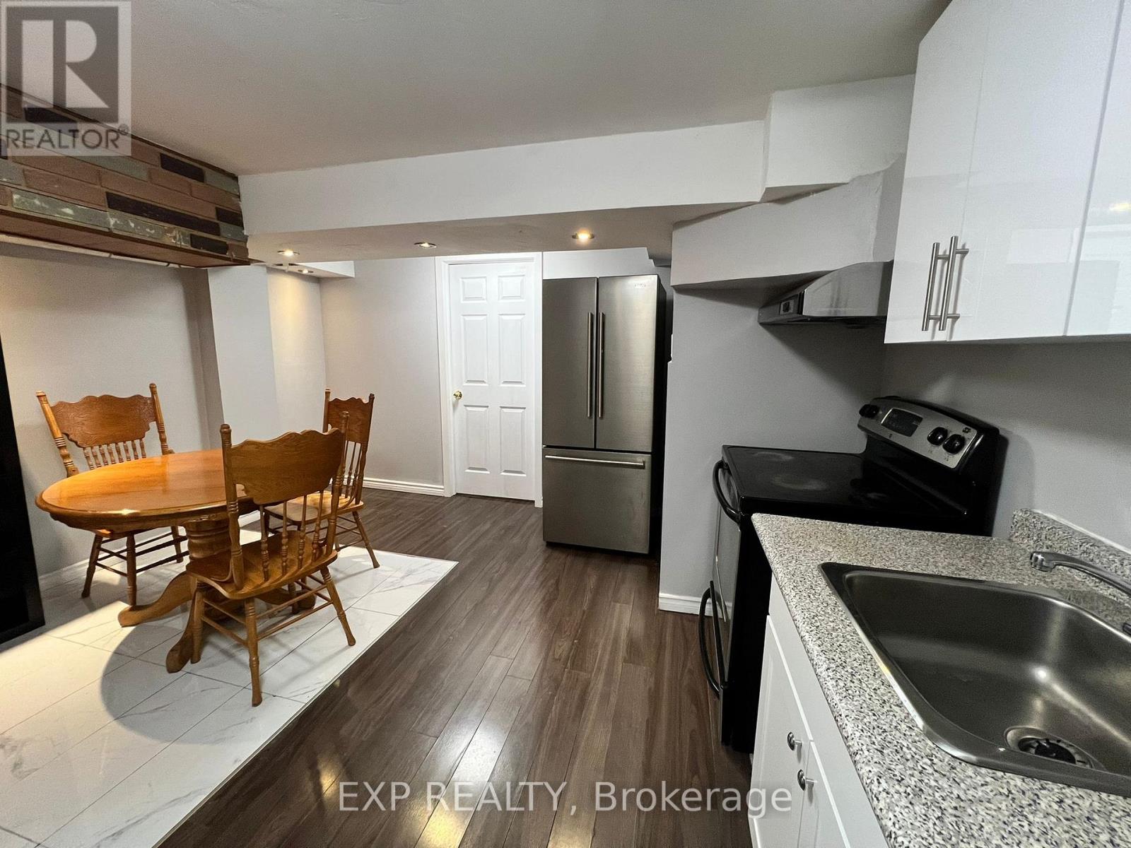 Lower - 39 Frankton Crescent, Toronto, Ontario  M2J 1C2 - Photo 2 - W12467046