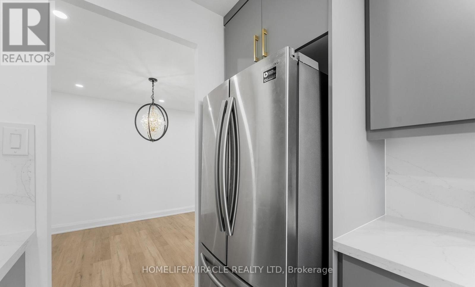 2605 - 18 Knightsbridge Road, Brampton, Ontario  L6T 3X5 - Photo 29 - W12467057