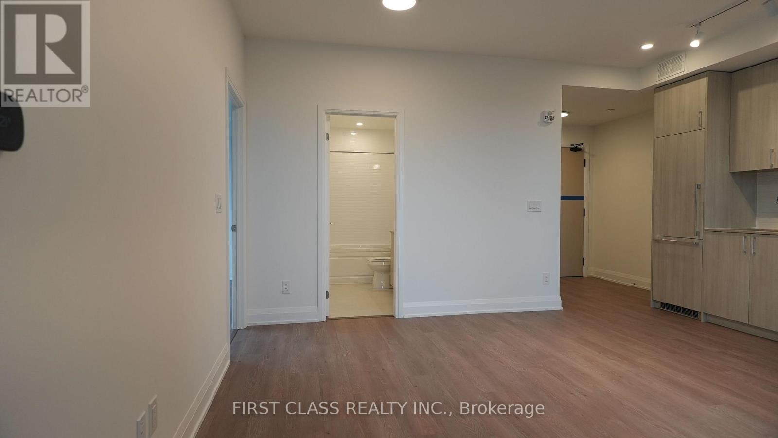 334 - 3250 Carding Mill Trail, Oakville, Ontario  L6M 1L3 - Photo 15 - W12467058