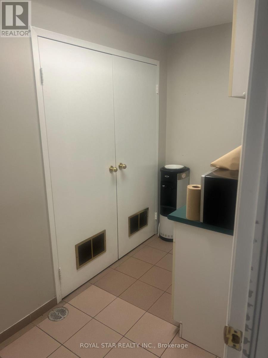 14a - 7050 Bramalea Road, Mississauga, Ontario  L5S 1T1 - Photo 12 - W12467064