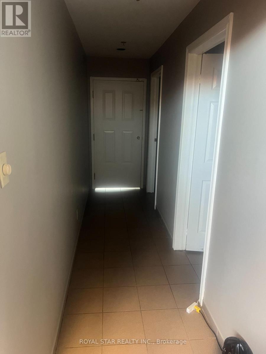 14a - 7050 Bramalea Road, Mississauga, Ontario  L5S 1T1 - Photo 15 - W12467064