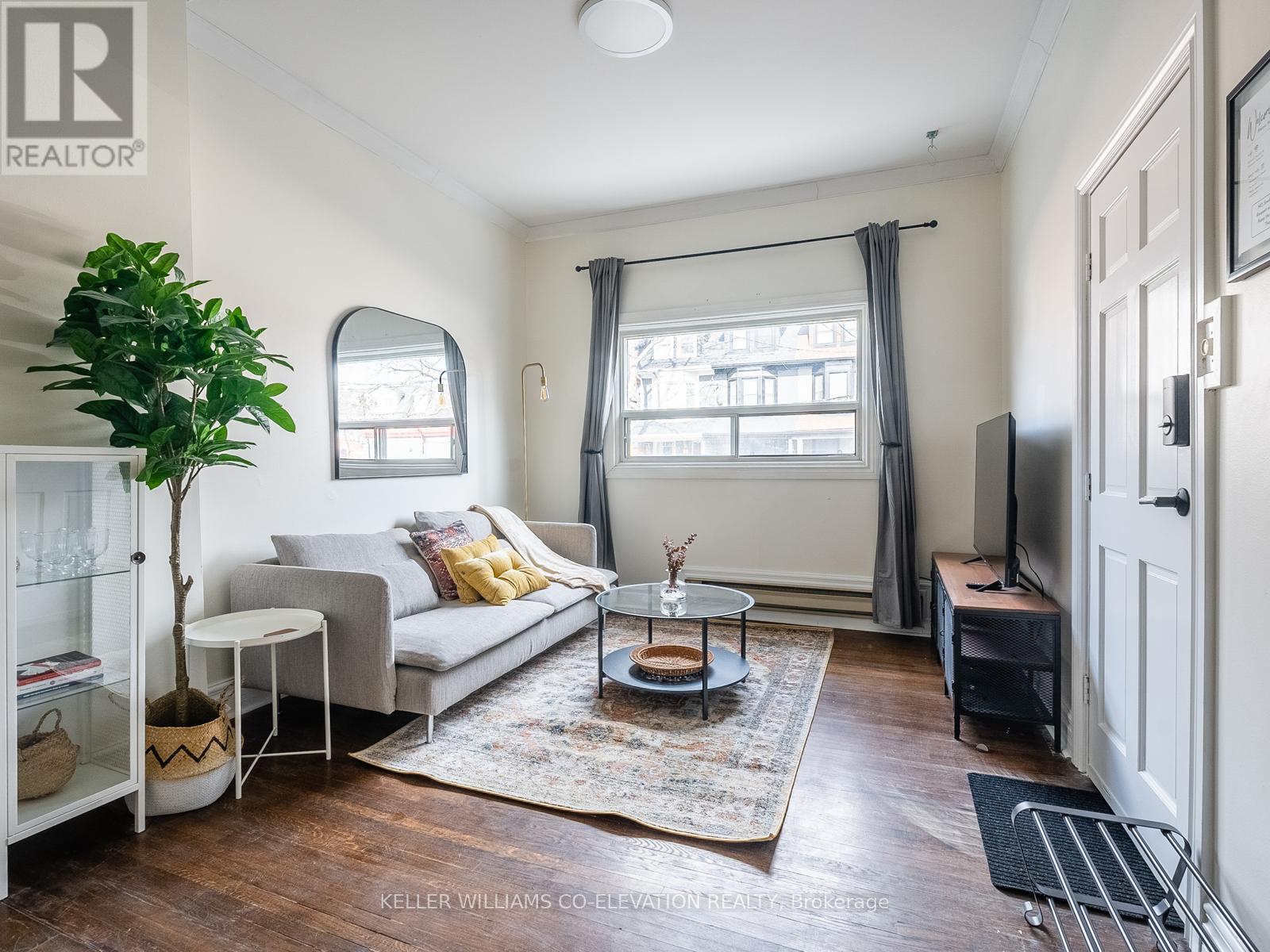 48 Massey Street, Toronto, Ontario  M6J 2T4 - Photo 2 - C12351999