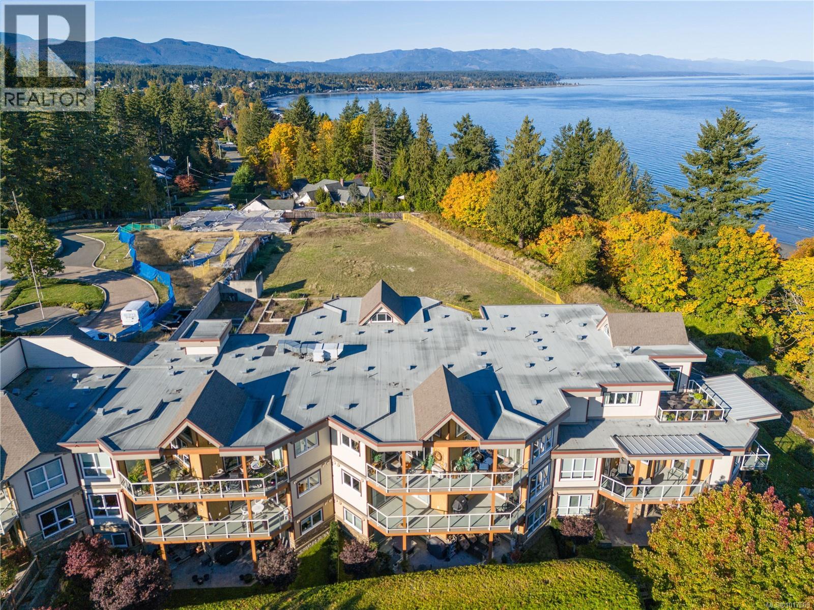 203 439 College Rd, Qualicum Beach, British Columbia  V9K 0B2 - Photo 48 - 1017669