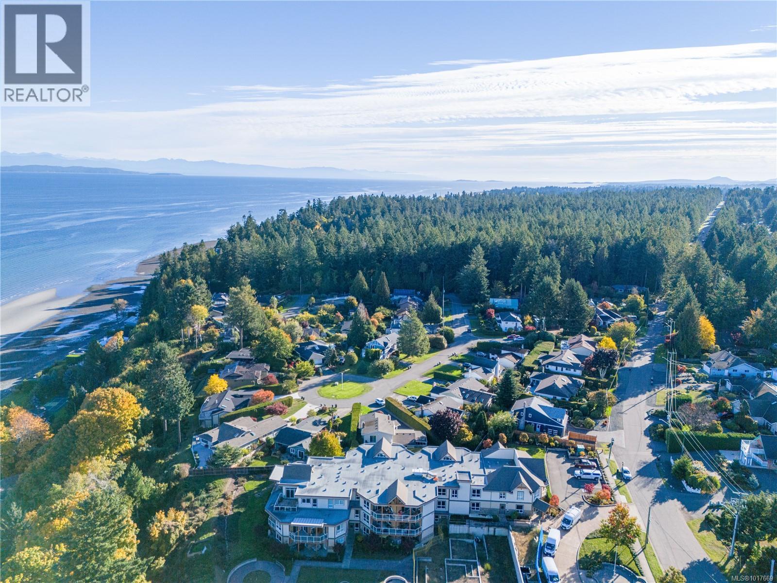 203 439 College Rd, Qualicum Beach, British Columbia  V9K 0B2 - Photo 55 - 1017669