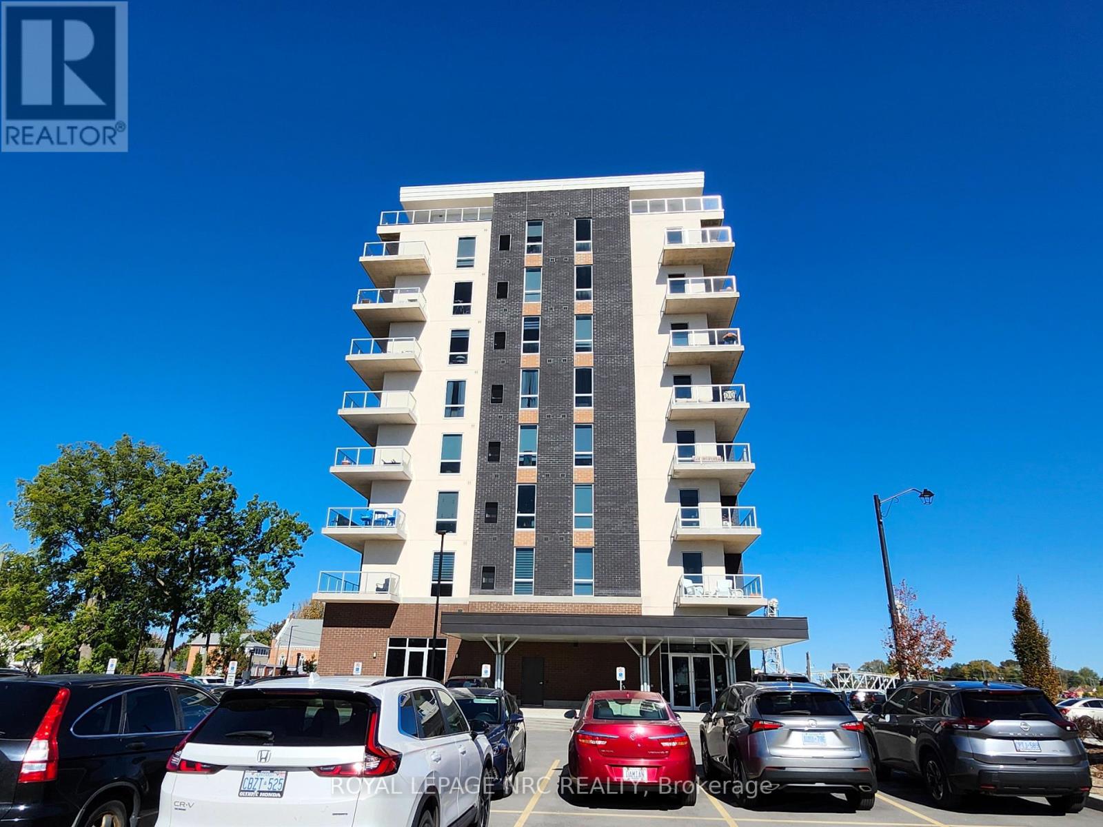 402 - 118 West Street, Port Colborne, Ontario  L3K 0B9 - Photo 43 - X12457849