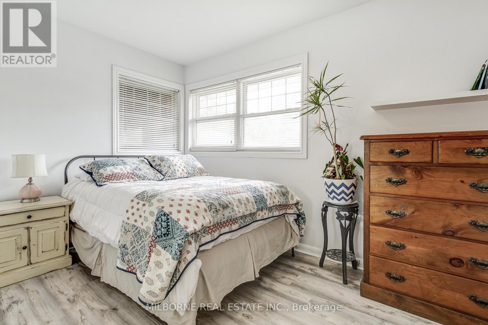 30 Mckenzie Street, St. Catharines, Ontario  L2M 2N1 - Photo 16 - X12467048