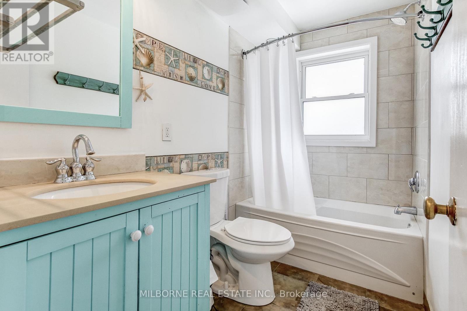 30 Mckenzie Street, St. Catharines, Ontario  L2M 2N1 - Photo 18 - X12467048