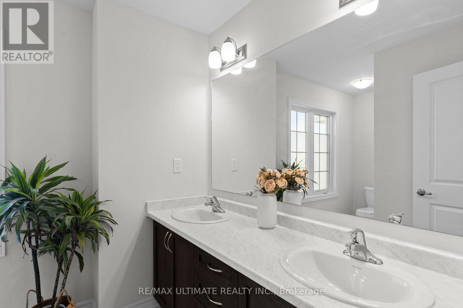 340 Mceachern Lane, Gravenhurst, Ontario  P1P 0H8 - Photo 17 - X12467051