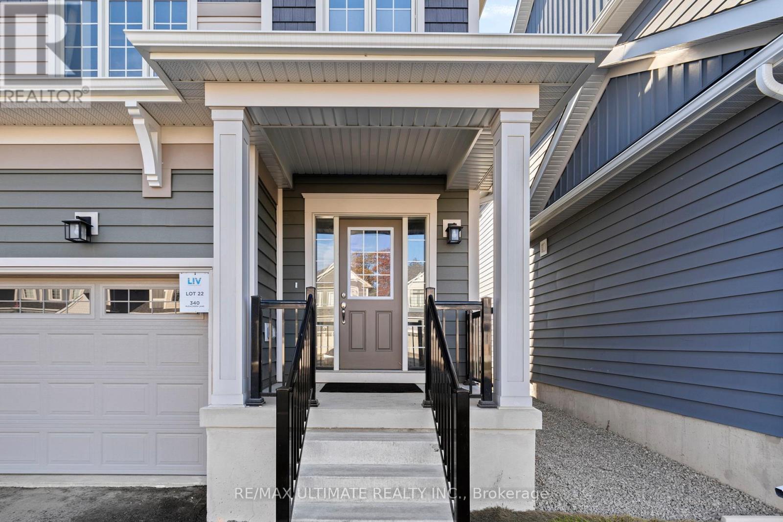 340 Mceachern Lane, Gravenhurst, Ontario  P1P 0H8 - Photo 2 - X12467051