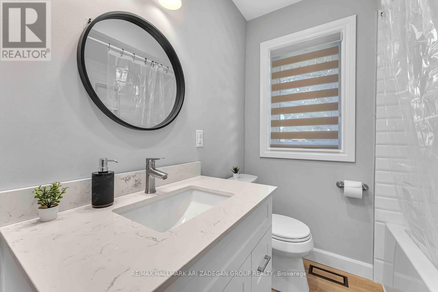 Main - 36 Cloke Court, Hamilton, Ontario  L8T 1N5 - Photo 12 - X12467089