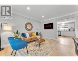 MAIN - 36 CLOKE COURT, Hamilton, Ontario