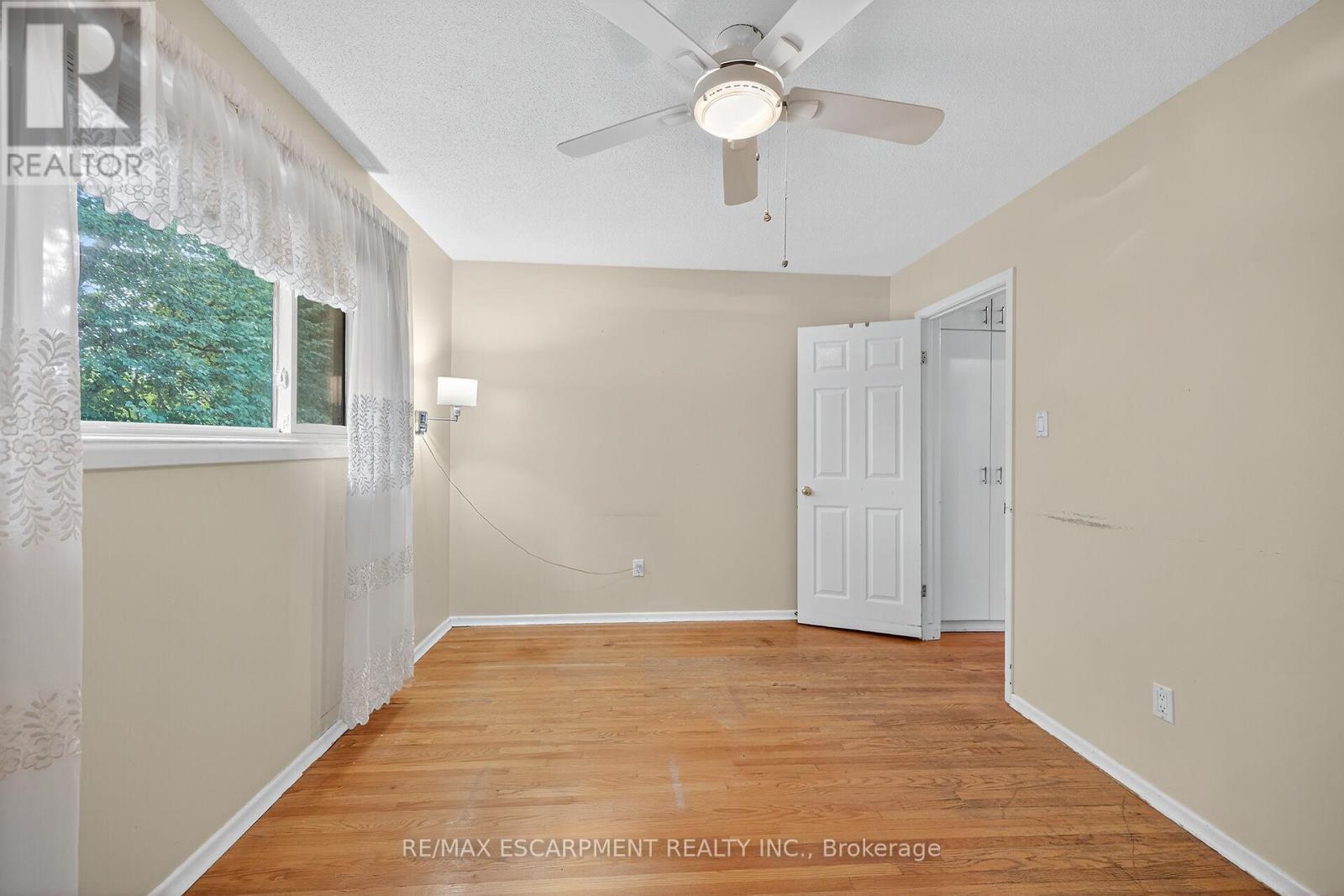 6 Kirkland Avenue, Hamilton, Ontario  L8V 3V9 - Photo 22 - X12467100