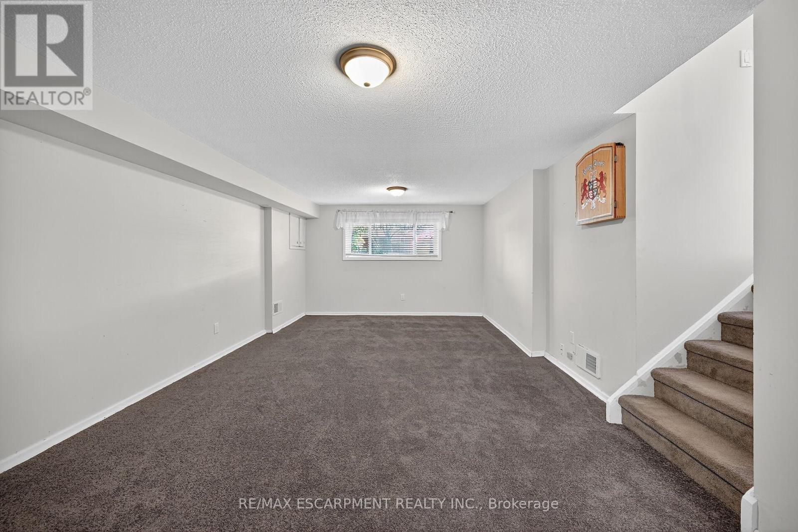 6 Kirkland Avenue, Hamilton, Ontario  L8V 3V9 - Photo 34 - X12467100