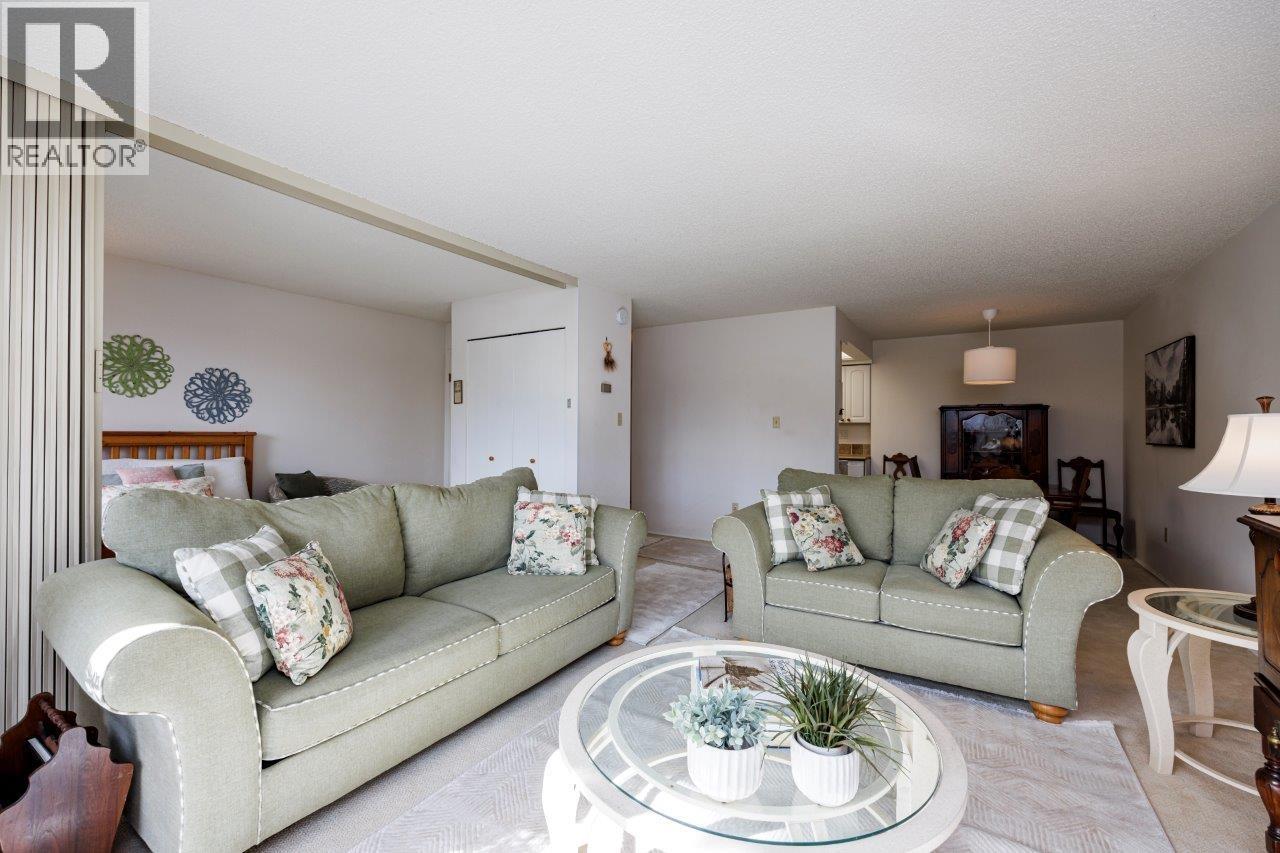 213 6669 Telford Avenue, Burnaby, British Columbia  V5H 4A1 - Photo 6 - R3059351