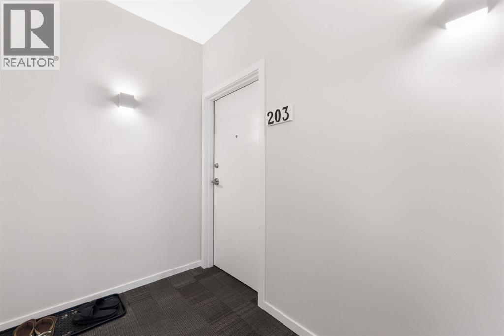 203, 335 Redstone Walk Ne, Calgary, Alberta  T3N 1M5 - Photo 2 - A2255233