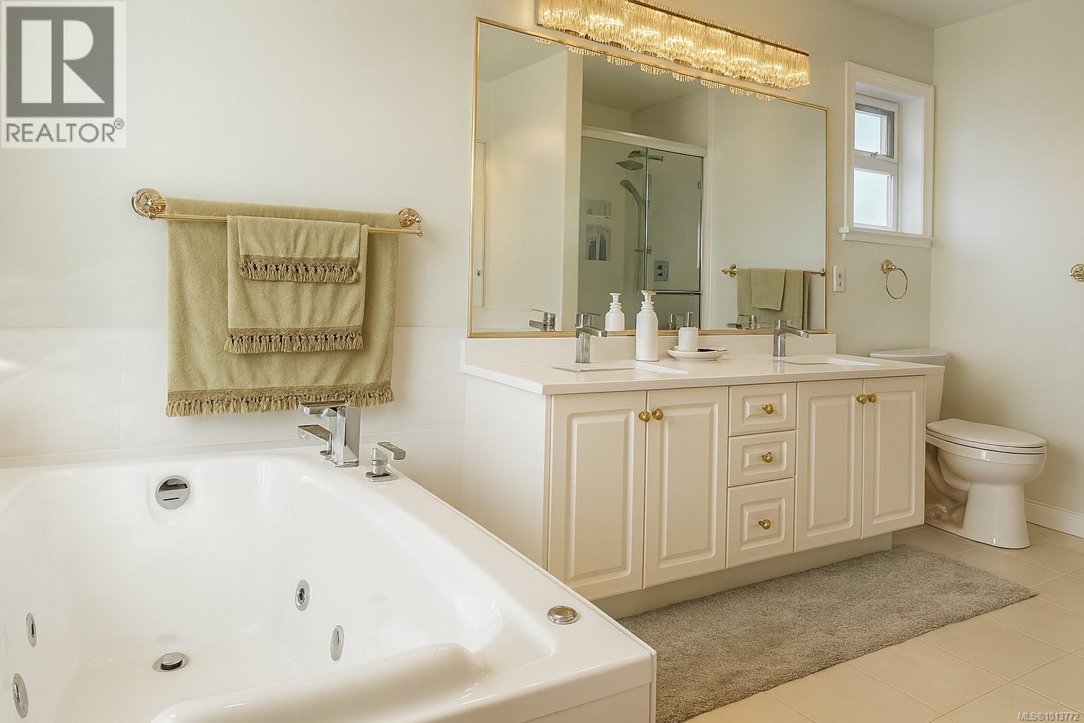 7112 Puckle Rd, Central Saanich, British Columbia  V8M 1W4 - Photo 16 - 1013772