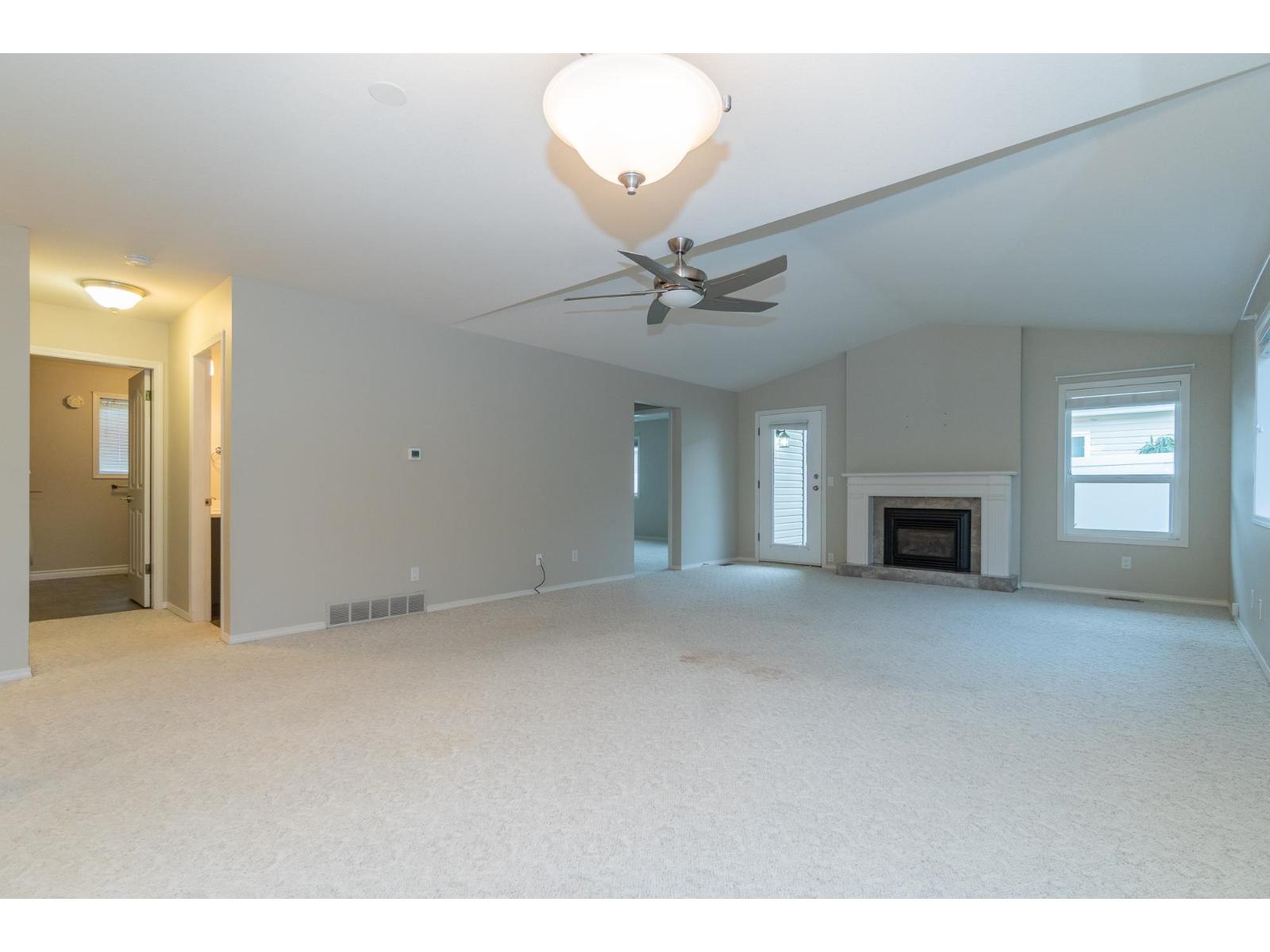 Property at 31 8500 YOUNG ROAD image 5