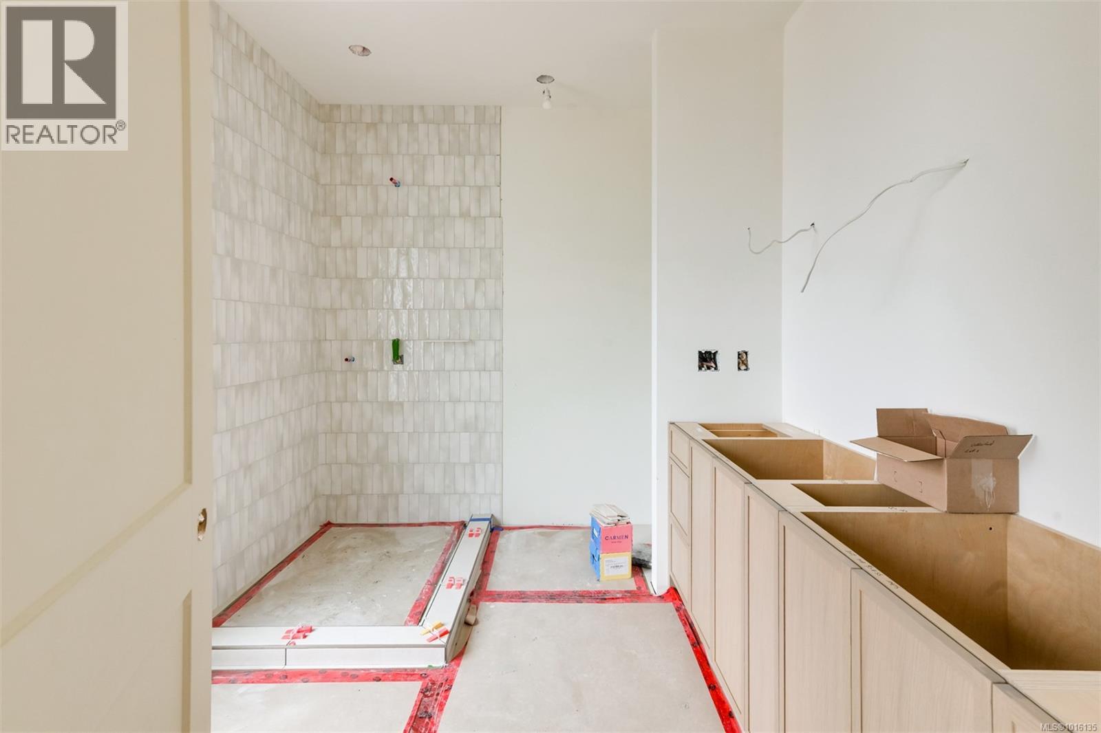 1039 Falkland Rd, Oak Bay, British Columbia  V8S 4M3 - Photo 18 - 1016135