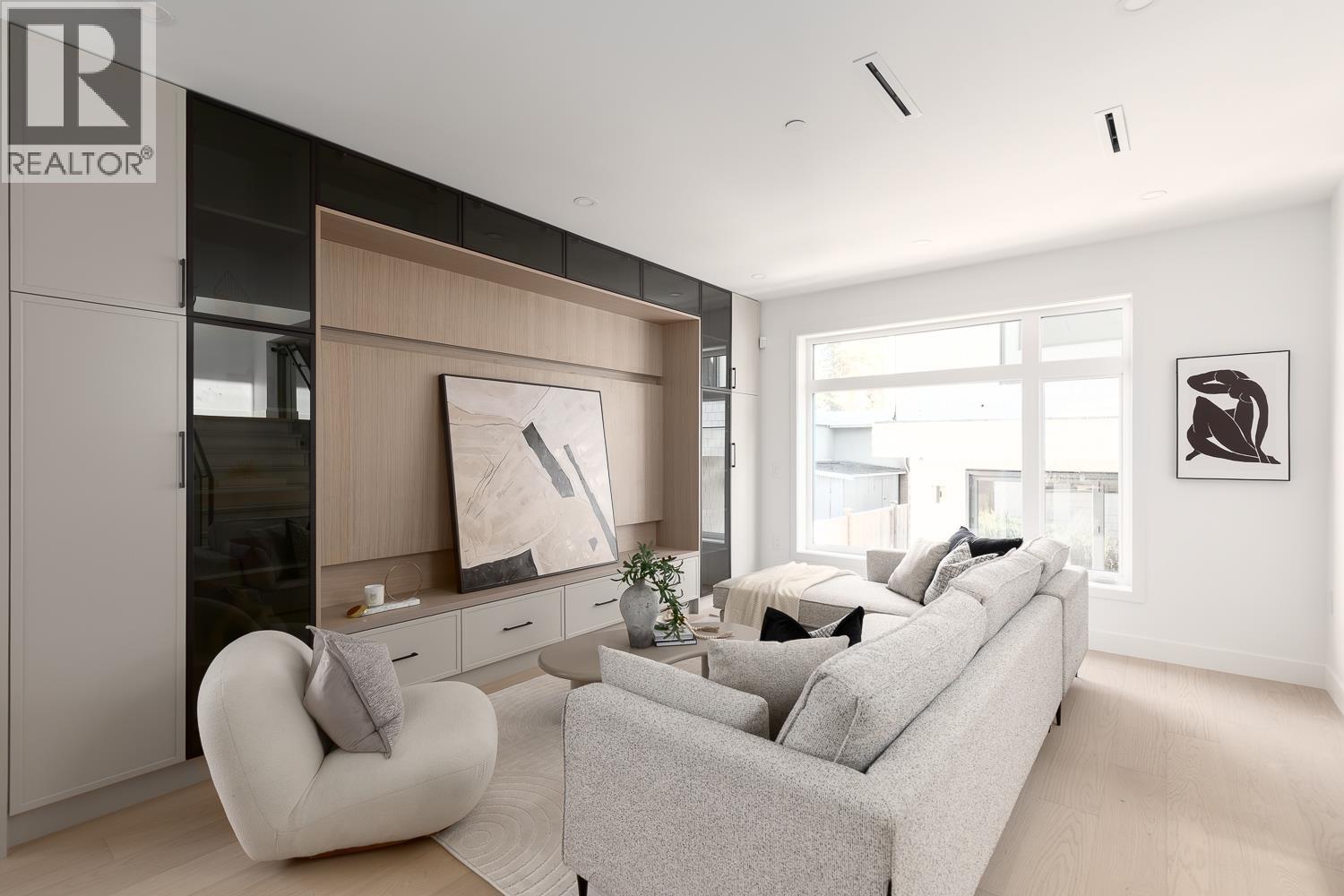 5965 Granville Street, Vancouver, British Columbia  V6M 3C9 - Photo 2 - R3059352