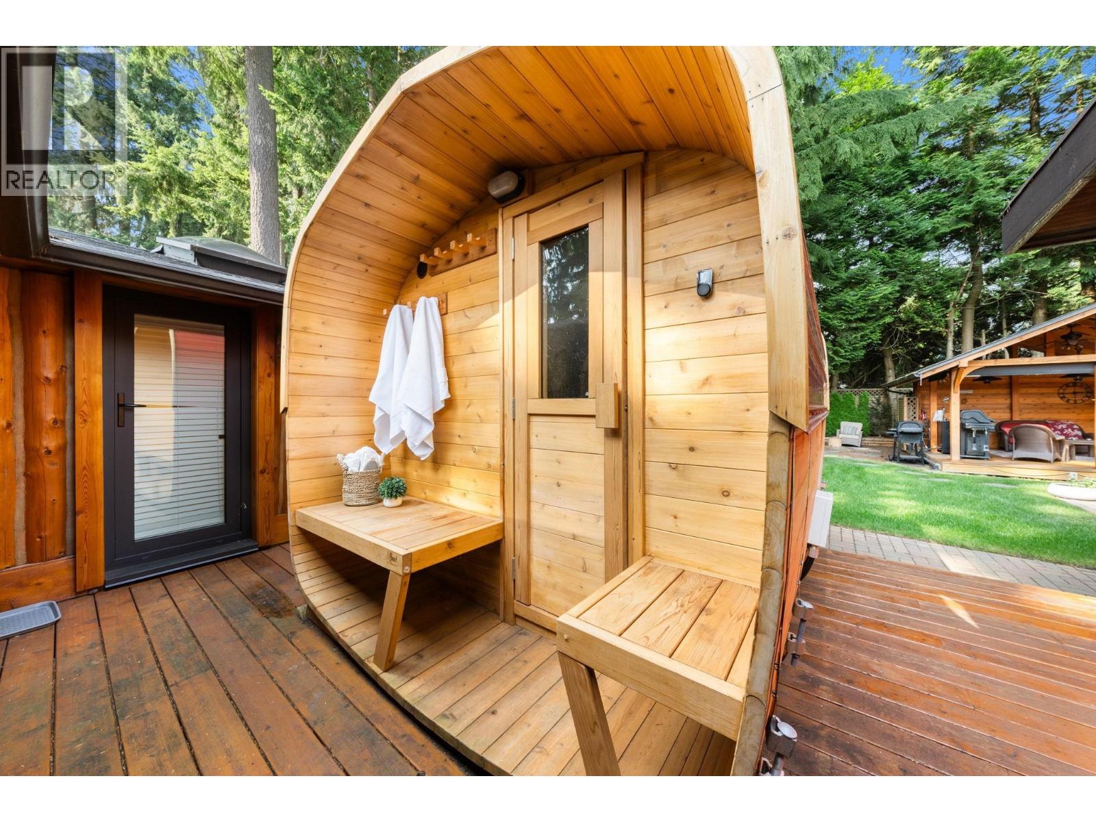 2540 Boswell Avenue, North Vancouver, British Columbia V7H 1L7 - Photo 32 - R3059389