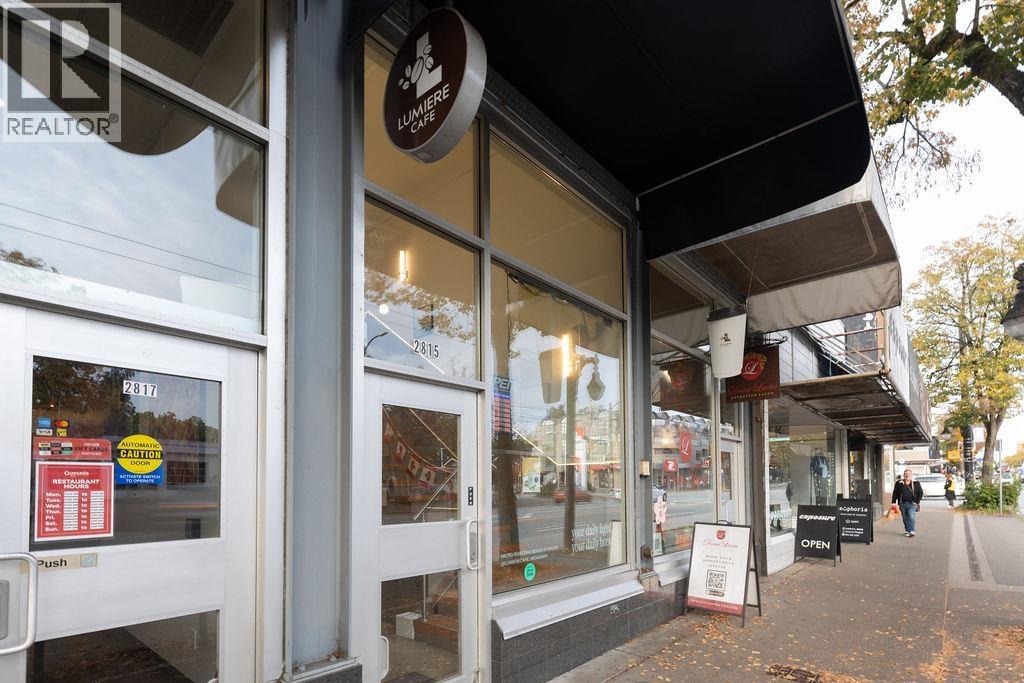 2815 W BROADWAY, vancouver, British Columbia