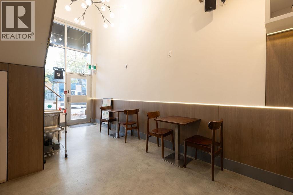 2815 W Broadway, Vancouver, British Columbia  V6K 2G6 - Photo 10 - C8073060