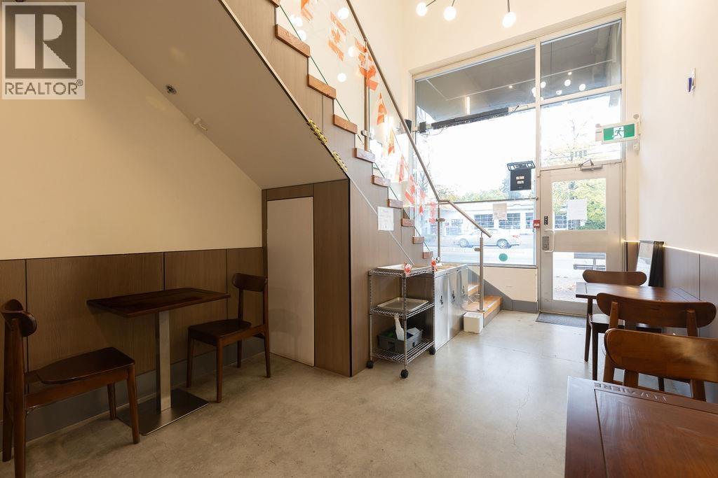 2815 W Broadway, Vancouver, British Columbia  V6K 2G6 - Photo 11 - C8073060