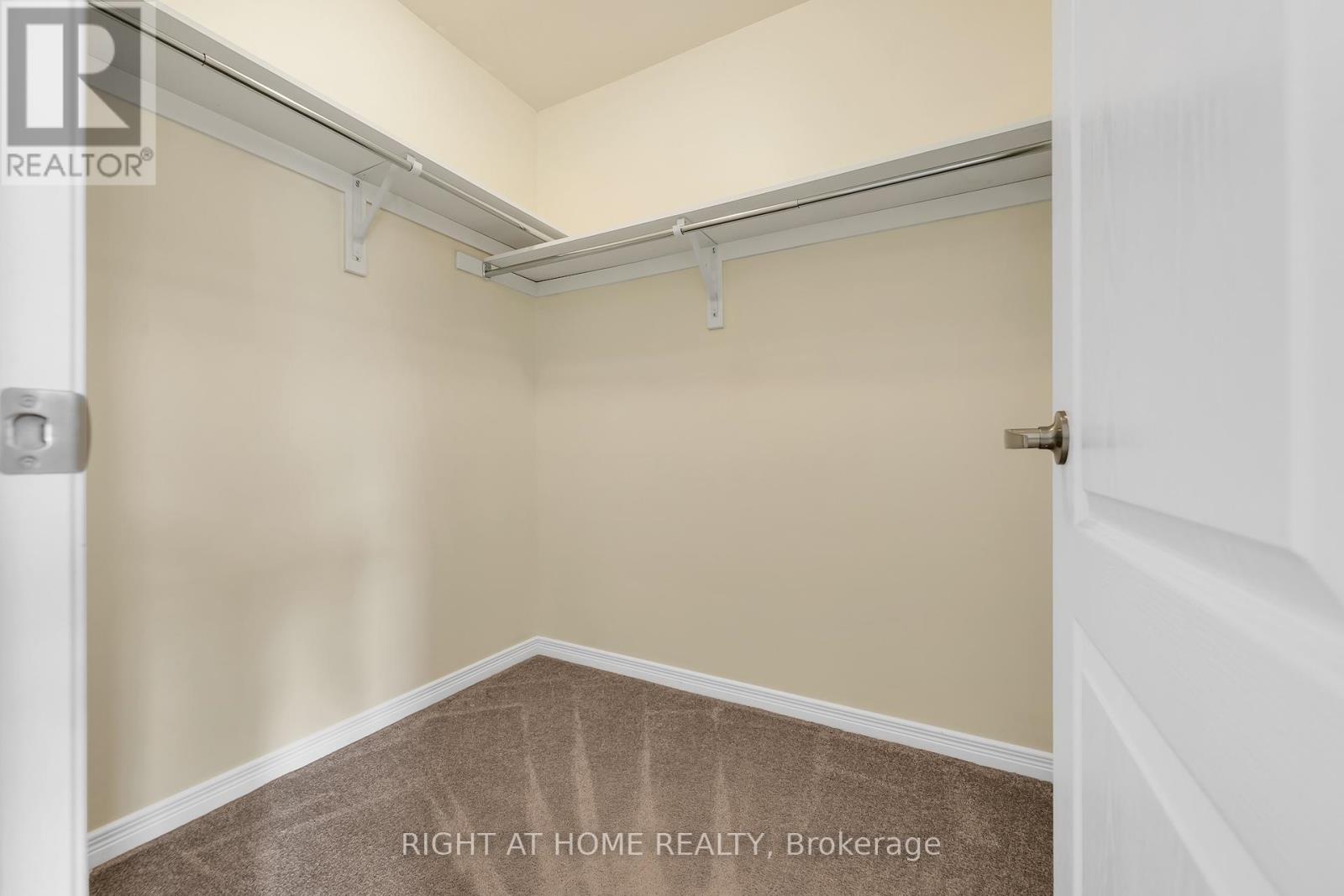 32 Mccargow Drive, Haldimand, Ontario  N3W 0C3 - Photo 39 - X12466801