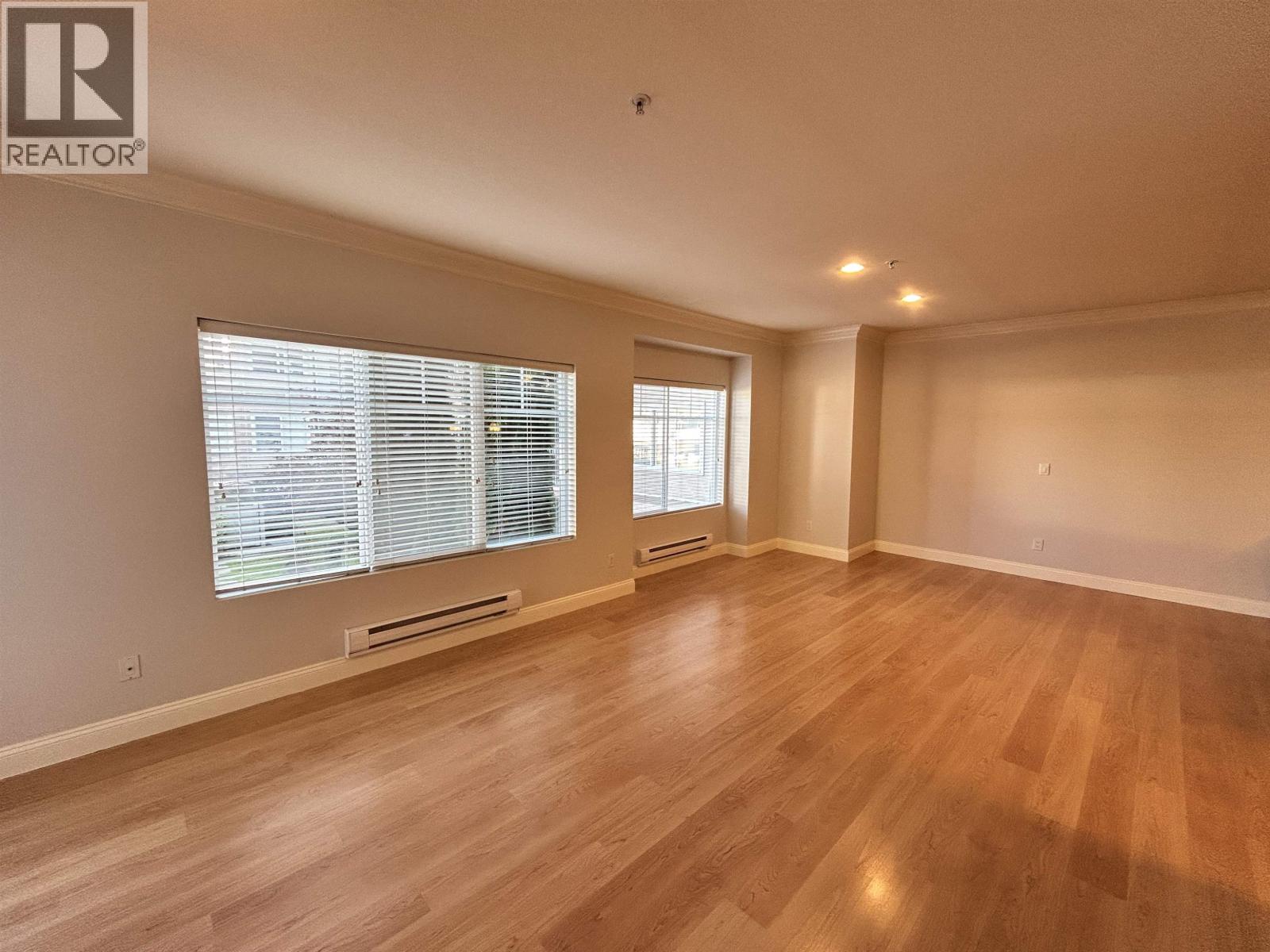 215 22150 Dewdney Trunk Road, Maple Ridge, British Columbia  V2X 3H6 - Photo 4 - R3058812