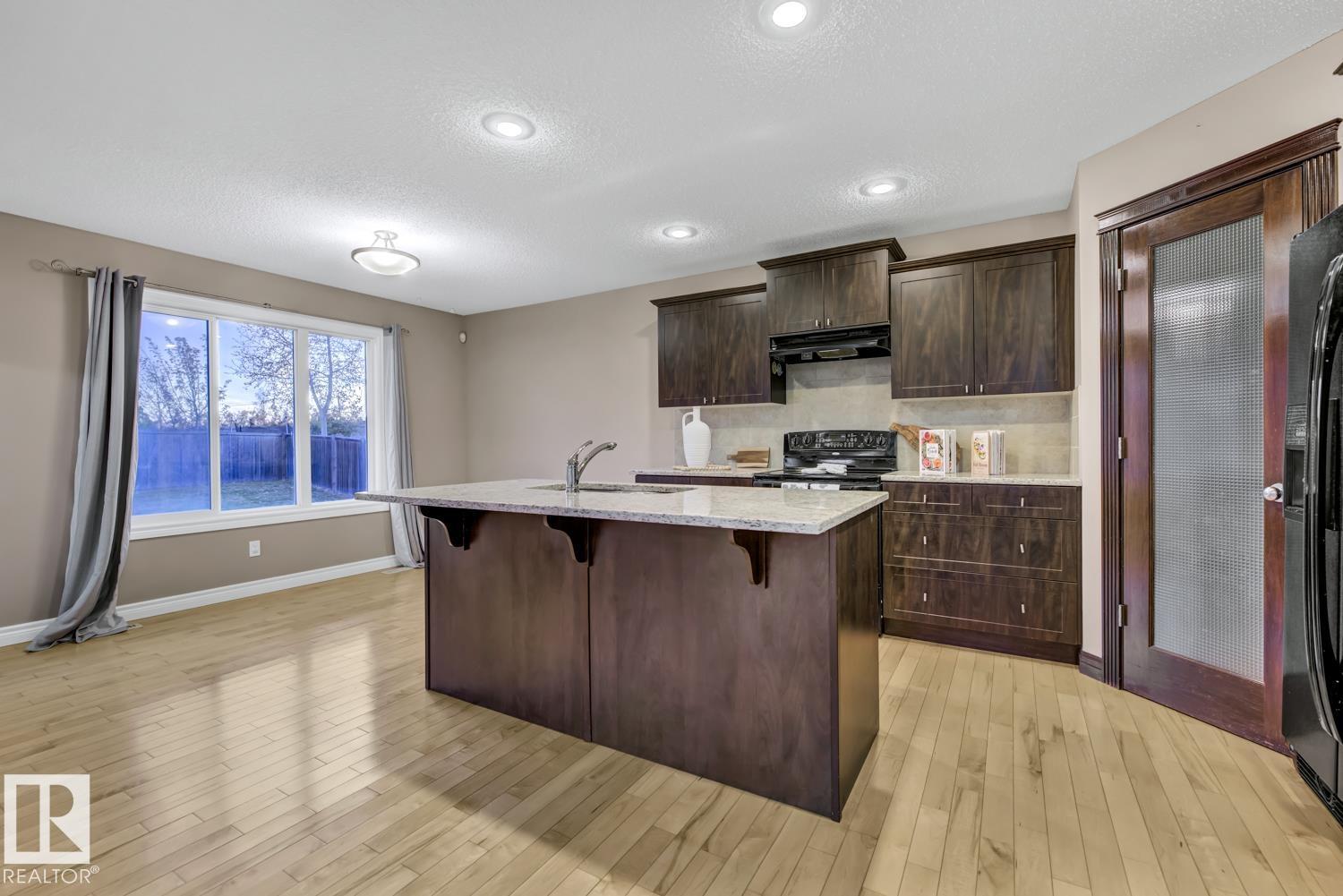14131 147 Av Nw, Edmonton, Alberta  T6V 0A8 - Photo 4 - E4462407