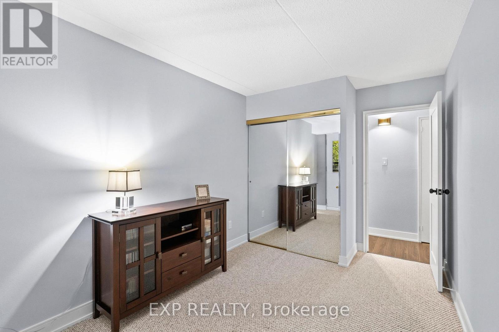 203 - 15390 Yonge Street, Aurora, Ontario  L4G 1N8 - Photo 23 - N12466950