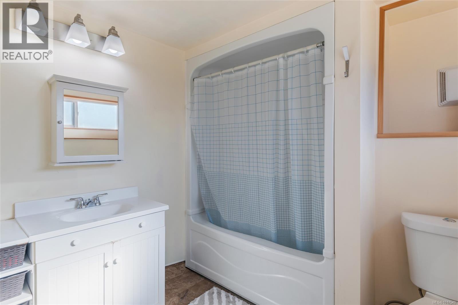 6411 Beaver Creek Rd, Port Alberni, British Columbia  V9Y 8L3 - Photo 17 - 1017549