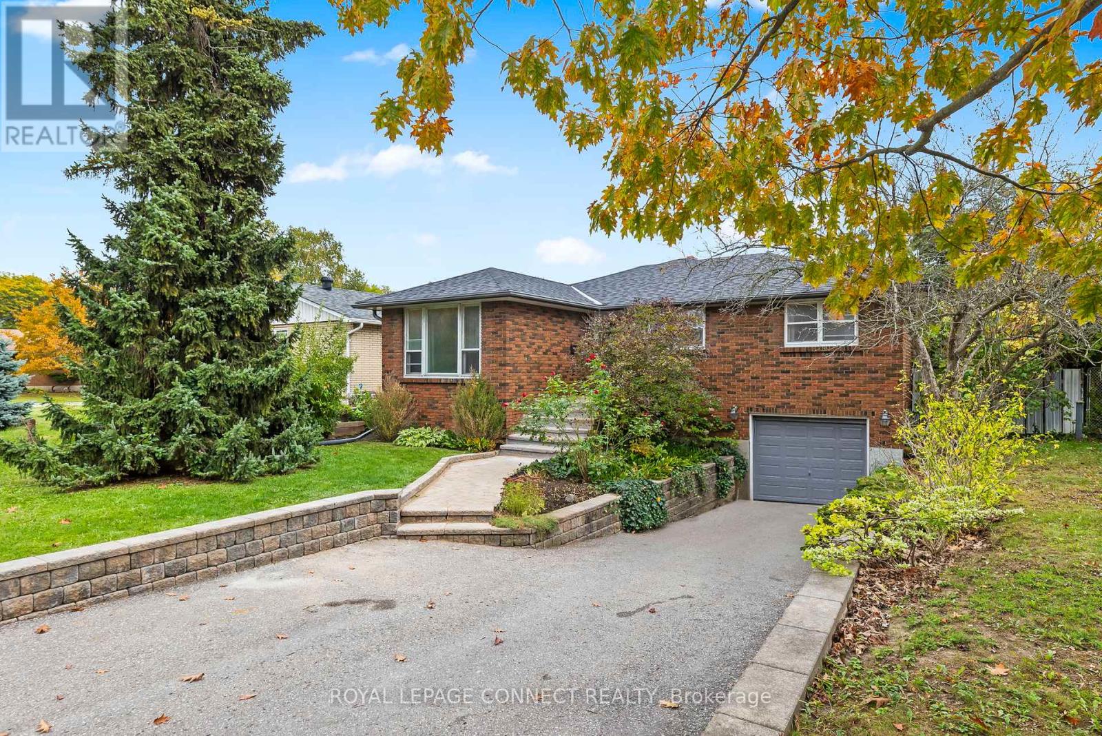 166 Clements Road E, Ajax, Ontario  L1S 1M1 - Photo 2 - E12464433