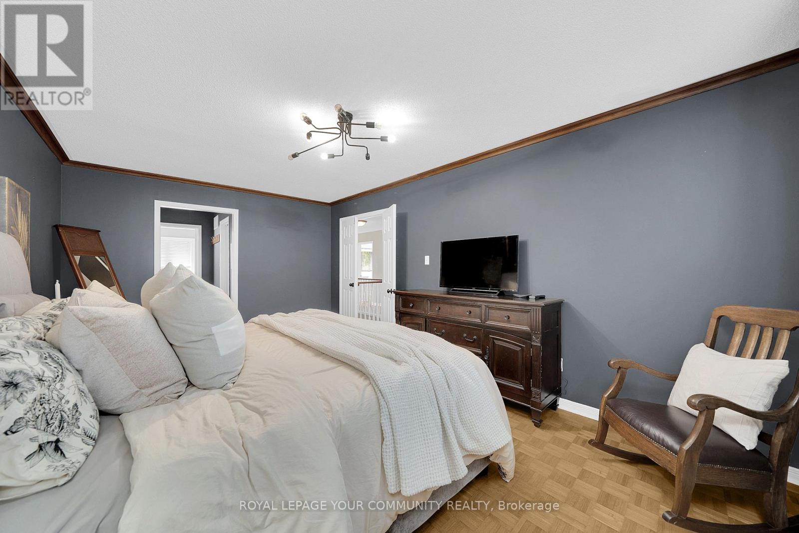 104 Taylorwood Avenue, Caledon, Ontario  L7E 1H9 - Photo 22 - W12466442