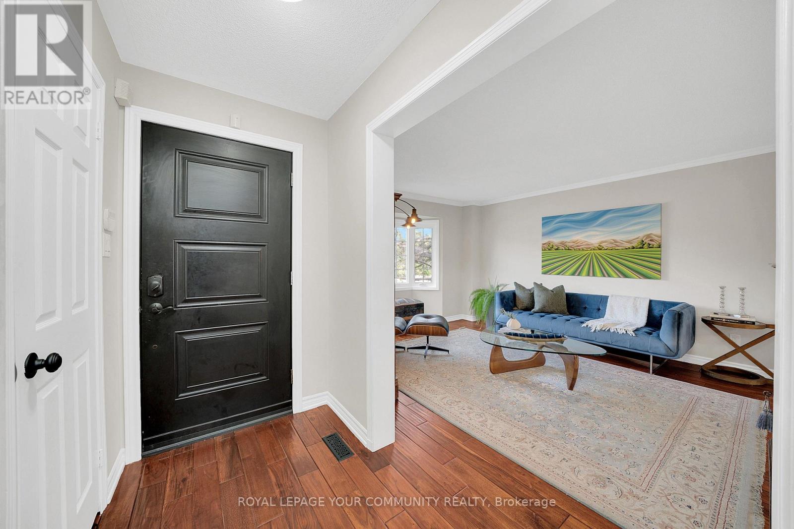 104 Taylorwood Avenue, Caledon, Ontario  L7E 1H9 - Photo 4 - W12466442