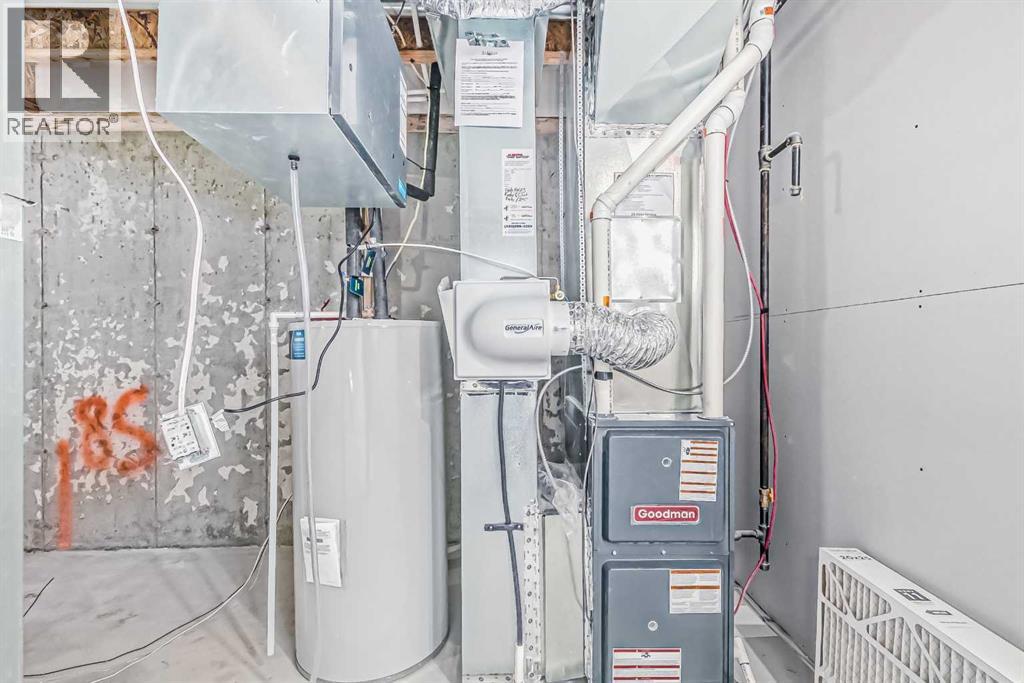 37 Southborough Lane, Cochrane, Alberta  T4C 2S6 - Photo 34 - A2264168