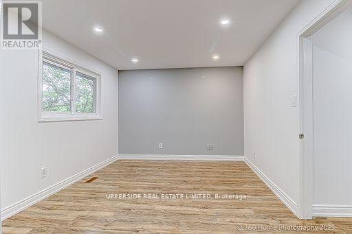 646 York Hill Boulevard, Vaughan, Ontario  L4J 5L8 - Photo 10 - N12467113