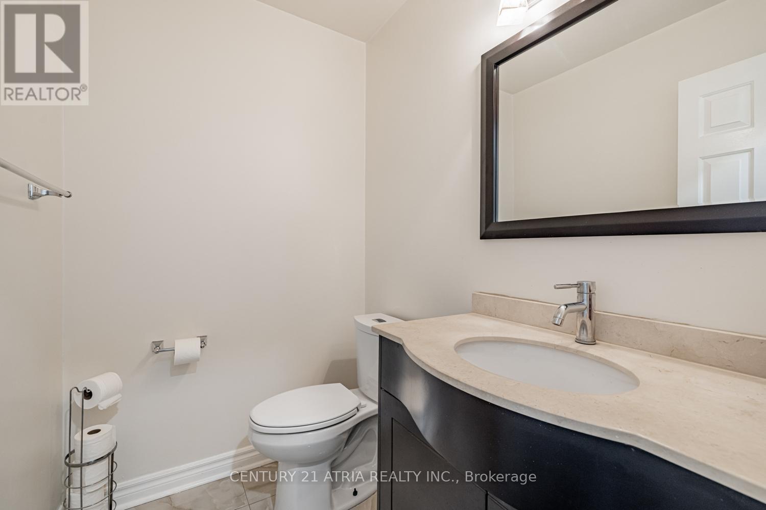 898 Stonehaven Avenue, Newmarket, Ontario  L3X 1K7 - Photo 22 - N12467122