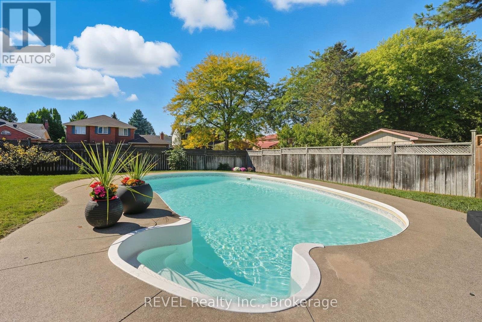 1 Spartan Court, St. Catharines, Ontario  L2N 7M5 - Photo 36 - X12450712