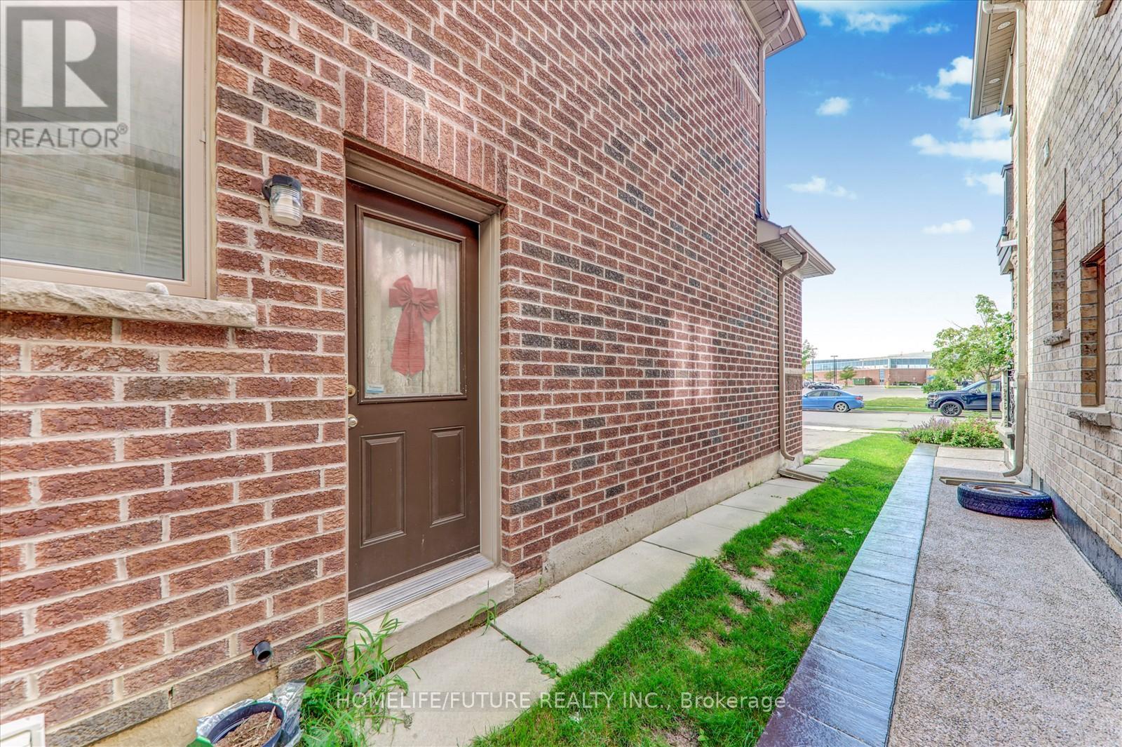 197 Thorndale Road, Brampton, Ontario  L6P 3J2 - Photo 41 - W12467133