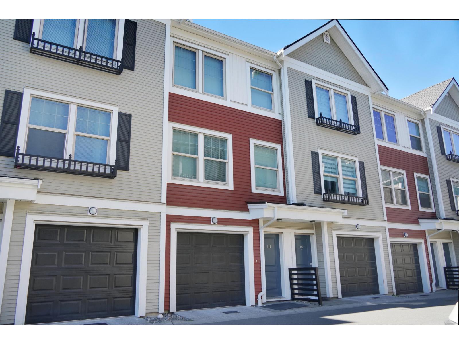118 32633 Simon Avenue, Abbotsford, British Columbia  V2T 0G9 - Photo 3 - R3054098